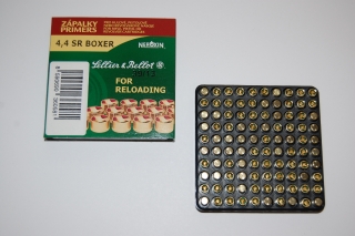 Zápalky SB 4,4 SR Boxer